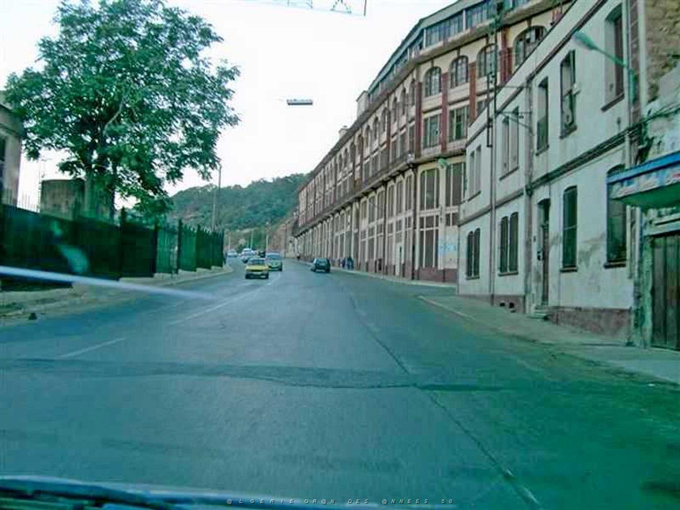 USINE BASTOS 09 2004.JPG